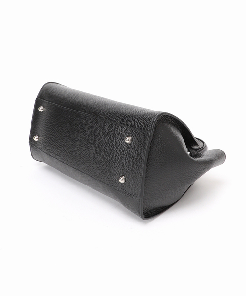 AULENTTI（オウレンティ）の「【AULENTTI/オウレンティ】バックルツキMINI BOSTON（ボストンバッグ・レディース・ブラック/ブラウン・FREE）」の14枚目の写真