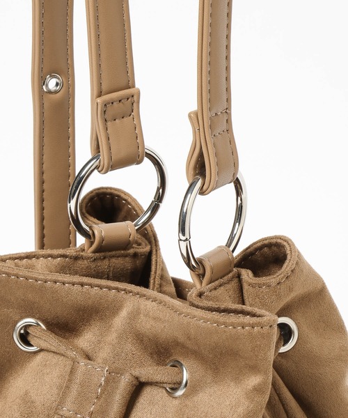 PAGEBOY（ページボーイ）の「スウェードフリンジキンチャク（ショルダーバッグ・レディース・ベージュ/オフホワイト・FREE）」の17枚目の写真