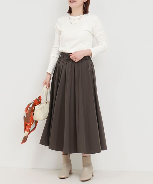 MICO COULIER（ミコクリエ）の「ナイロンストレッチスカート（スカート・レディース・チャコールグレー/ネイビー・38/36）」の8枚目の写真