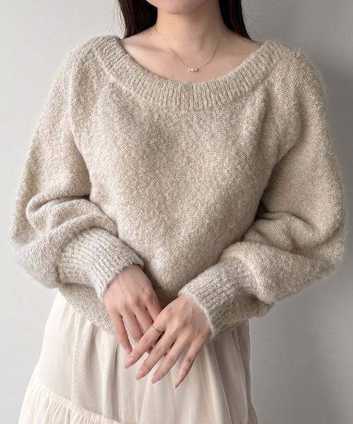 mipiarl(ミピアール)の「2WAYネックバックリボンニット(ニット/セーター・レディース・アイボリー/ライトグレー/チャコール・MEDIUM/LARGE)」の4枚目の写真