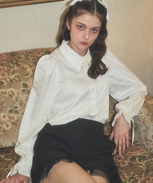 Lovilyn(ラヴィリン)の「ジャガードブラウス(シャツ/ブラウス・レディース・ホワイト/ピンク・FREE)」の3枚目の写真