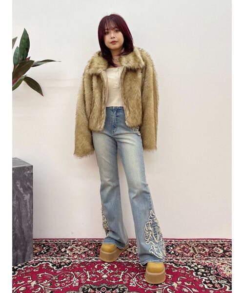 EVRIS(エヴリス)の「フェイクファープラットフォームスリッポン(スリッポン・レディース・ベージュ/ブラック・SMALL/MEDIUM/LARGE)」の15枚目の写真