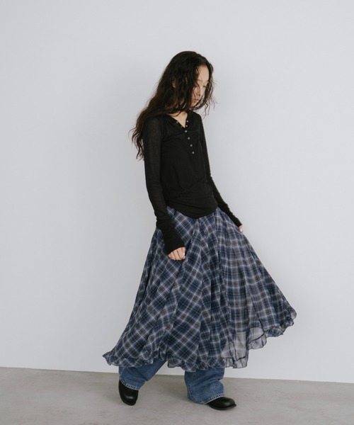 duei(デュイ)の「チェックフレアスカート(スカート・レディース・ブラック×ホワイト/ブルー・FREE)」の12枚目の写真