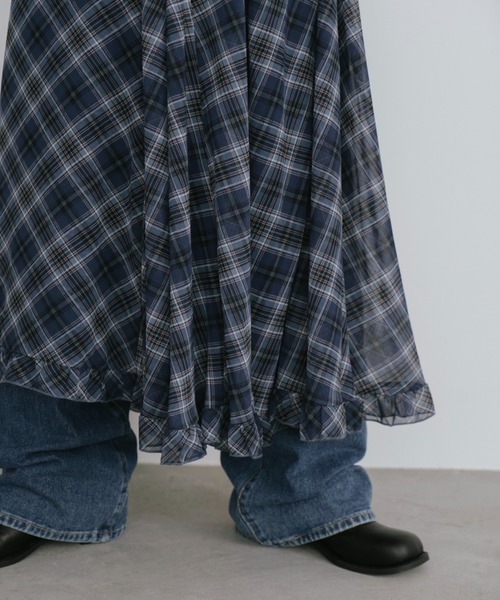 duei(デュイ)の「チェックフレアスカート(スカート・レディース・ブラック×ホワイト/ブルー・FREE)」の7枚目の写真