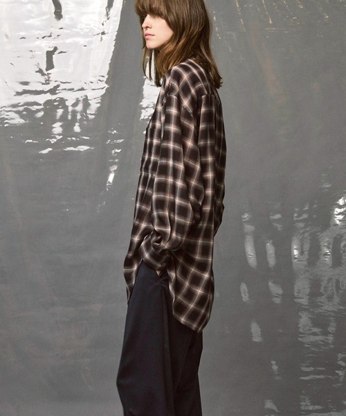 MAISON SPECIAL（メゾンスペシャル）の「《UNISEX》Prime-Over Ombre Check Regular Collar Shirt Coat/プライムオーバーオンブレチェックレギュラーカラーシャツコート【MAISON SPECIAL/メゾンスペシャル】（シャツ/ブラウス・メンズ・ブラウン/パープル・1/2/0）」の6枚目の写真