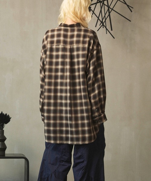 MAISON SPECIAL（メゾンスペシャル）の「《UNISEX》Prime-Over Ombre Check Regular Collar Shirt Coat/プライムオーバーオンブレチェックレギュラーカラーシャツコート【MAISON SPECIAL/メゾンスペシャル】（シャツ/ブラウス・メンズ・ブラウン/パープル・1/2/0）」の22枚目の写真