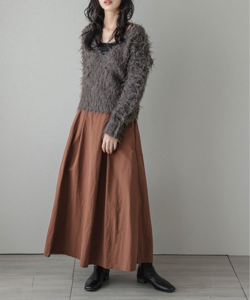 AMELY（エミリー）の「タックデザイン ボリュームフレアスカート（スカート・レディース・カーキブラウン/ブラック/テラコッタ/カーキ・S/M/L）」の17枚目の写真