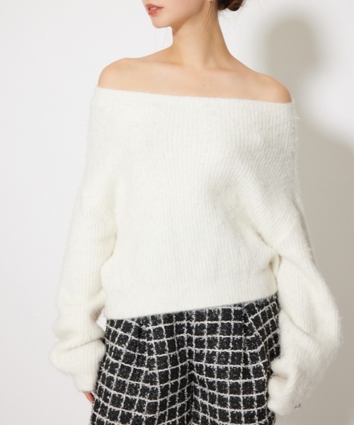 rienda(リエンダ)の「オフショルニットトップス 秋服 冬服(ニット/セーター・レディース・ホワイト/レッド/ピンク/グレー・FREE)」の13枚目の写真