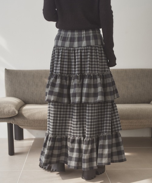 LAULEN(ローレン)の「check tiered frill long skirt /チェックティアードフリルロングスカート(スカート・レディース・チェック・FREE)」の5枚目の写真