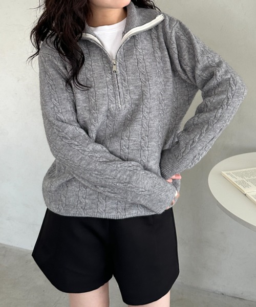 CLEA(クレア)の「ハーフジップケーブル編みニットトップス(ニット/セーター・レディース・グレー/ベージュ/ブラウン/ピンク・FREE)」の5枚目の写真