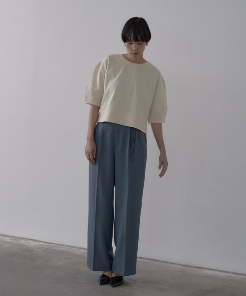 GALLEST(ギャレスト)の「フォルムスリーブカットソー(Tシャツ/カットソー・レディース・ライトブルー/ブラック/アイボリー・38)」の4枚目の写真