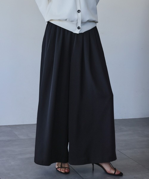 ELFRANK(エルフランク)の「【低身長サイズあり】タックワイドイージーパンツ【洗える】(その他パンツ・レディース・オフホワイト/ブラック/モカ・S/M)」の13枚目の写真