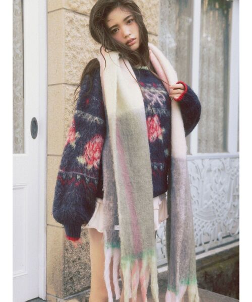 CALNAMUR（カルナムール）の「チェック柄大判マフラー（マフラー・レディース・その他/その他1/その他2・FREE）」の8枚目の写真