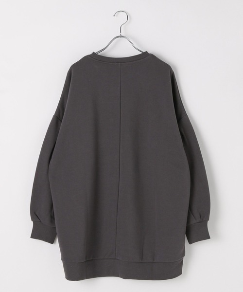 LEPSIM（レプシィム）の「袖タックボリュームチュニック　598255（スウェット・レディース・ピンク/チャコールグレー/ブラック/アイボリー/イエロー・FREE）」の6枚目の写真