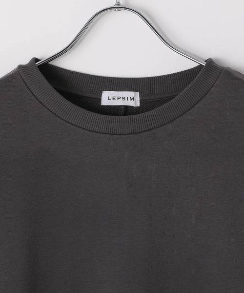 LEPSIM（レプシィム）の「袖タックボリュームチュニック　598255（スウェット・レディース・ピンク/チャコールグレー/ブラック/アイボリー/イエロー・FREE）」の7枚目の写真