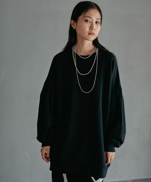 LEPSIM（レプシィム）の「袖タックボリュームチュニック　598255（スウェット・レディース・ピンク/チャコールグレー/ブラック/アイボリー/イエロー・FREE）」の19枚目の写真