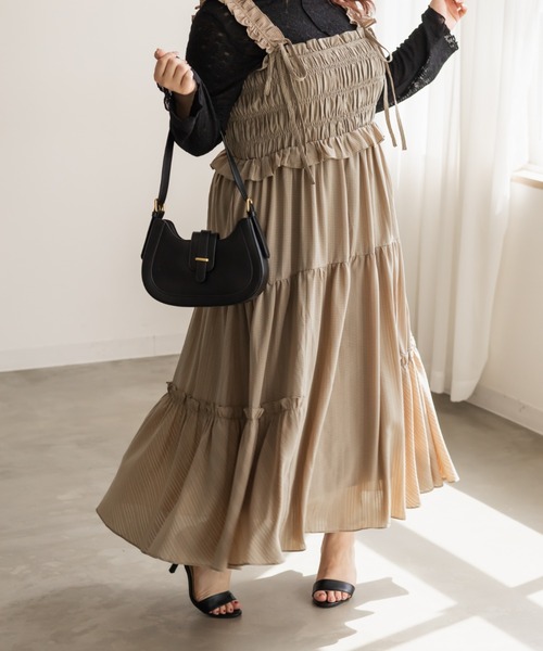 CLETTEオリジナルフリルデザインシャーリングキャミワンピース