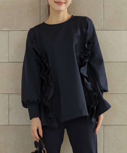 Sono(ソーノ)の「【SONO/ソーノ】【WARM STRETCH】サイドフリルチュニックプルオーバー(Tシャツ/カットソー・レディース・ホワイト/ブラック/ネイビー・F)」の3枚目の写真