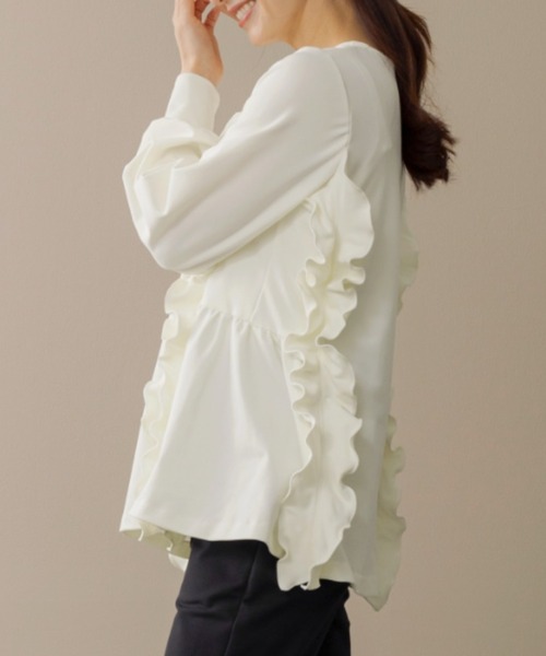 Sono(ソーノ)の「【SONO/ソーノ】【WARM STRETCH】サイドフリルチュニックプルオーバー(Tシャツ/カットソー・レディース・ホワイト/ブラック/ネイビー・F)」の5枚目の写真