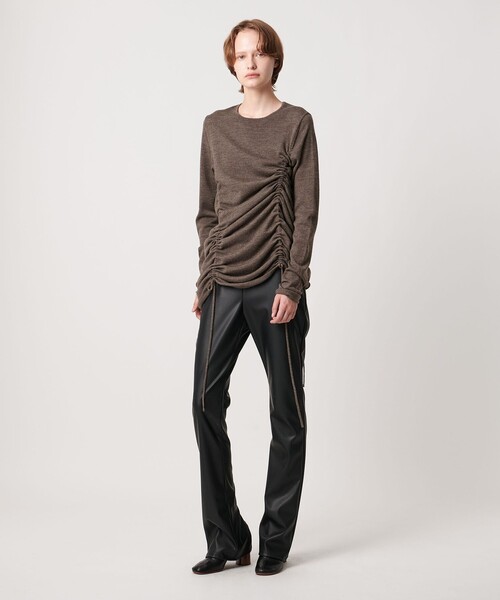 AEWEN MATOPH（イウエン マトフ）の「＜AEWEN MATOPH＞シャーリング ２WAYニットワンピース（ワンピース・レディース・ダークグレー/ダークブラウン・FREE）」の5枚目の写真