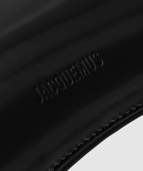 JACQUEMUS（ジャックムス）の「LE BISOU（ショルダーバッグ・レディース・ブラック・ONE SIZE）」の4枚目の写真