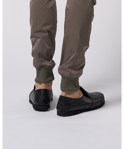 wjk（ダヴルジェイケイ）の「combination slip-on shoes（スリッポン・メンズ・ブラック・41/42/43）」の6枚目の写真