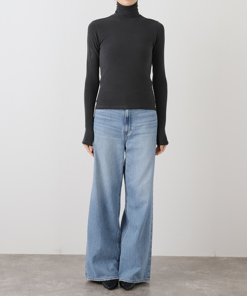 La TOTALITE(ラトータリテ)の「【洗える】Le / ル ロールネックトップ(Tシャツ/カットソー・レディース・アイボリー/チャコールグレー・FREE)」の8枚目の写真