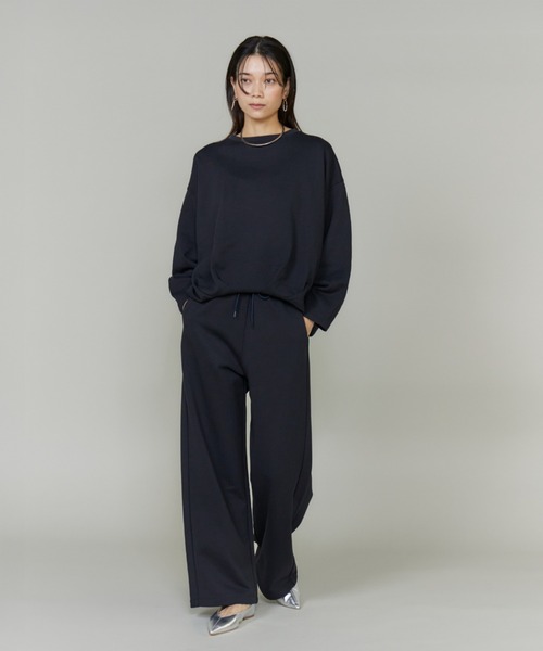 INED（イネド）の「裏毛スウェットパンツ《YVON》【セットアップ対応】（その他パンツ・レディース・チャコールグレー/ネイビー・9号）」の15枚目の写真