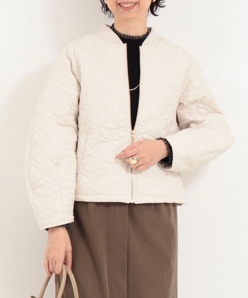 MICO COULIER（ミコクリエ）の「300タフタキルトブルゾン（ブルゾン・レディース・ブラック/グレイッシュベージュ・38）」の6枚目の写真