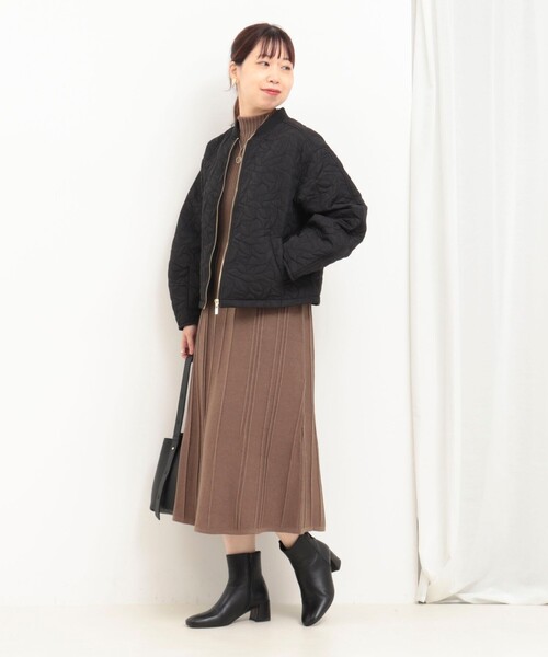 MICO COULIER（ミコクリエ）の「300タフタキルトブルゾン（ブルゾン・レディース・ブラック/グレイッシュベージュ・38）」の19枚目の写真