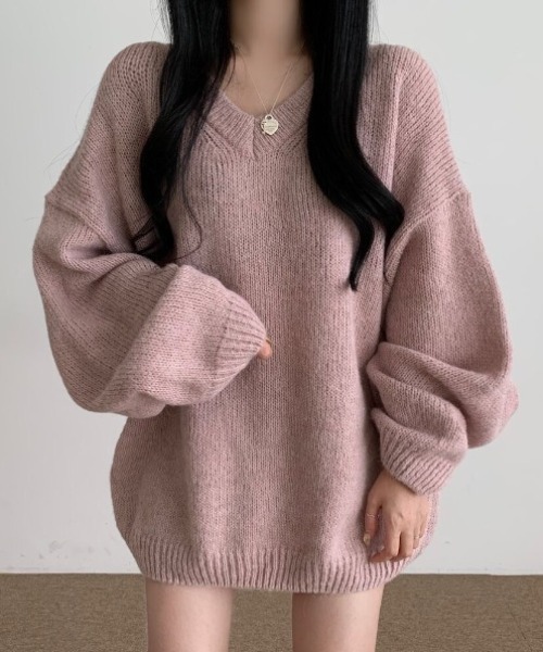 yuue' ( wear )(ユーイ)の「Vネックオーバーサイズニット/ボリュームセーター(ニット/セーター・レディース・グレー/アイボリー/ピンク・FREE)」の3枚目の写真