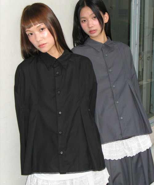RONRON（ロンロン）の「PANDENT TORCHON LACE PLEATS SHIRT BLACK（シャツ/ブラウス・レディース・その他・FREE）」の5枚目の写真