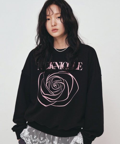 NICK&NICOLE(ニックアンドニコール)の「NICOLE ROSE PRINTING SWEATSHIRT_BLACK PINK(スウェット・レディース・その他・FREE)」の1枚目の写真