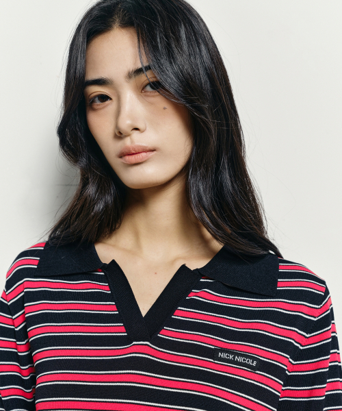 NICK&NICOLE(ニックアンドニコール)の「MULTI STRIPE V-NECK COLLAR KNIT_BLACK(ニット/セーター・レディース・その他・FREE)」の3枚目の写真