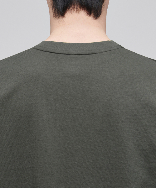MUSINSA STANDARD（ムシンサスタンダード）の「[クールタンダード] リラックスフィットクルーネックTシャツ [ライトカーキ]（Tシャツ/カットソー・メンズ・その他・MEDIUM/LARGE/X-LARGE/XX-LARGE/XXX-LARGE/SMALL）」の4枚目の写真