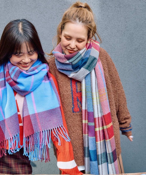 niko and...（ニコアンド）の「【人気スタッフプロデュース企画】メンバーチェックストール（ストール/ショール・レディース・グレー/ブルー/その他1/イエロー・0）」の6枚目の写真