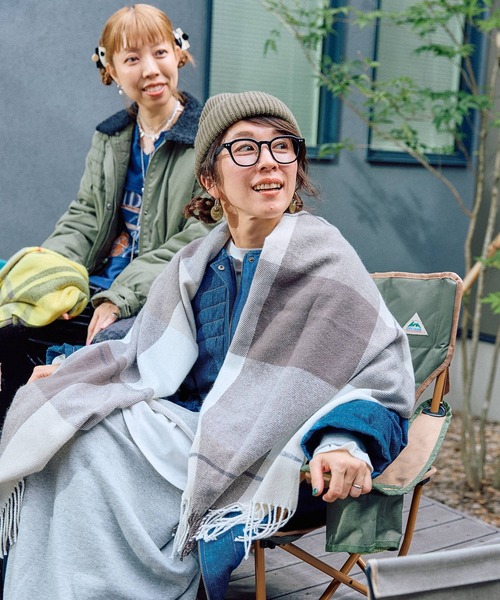 niko and...（ニコアンド）の「【人気スタッフプロデュース企画】メンバーチェックストール（ストール/ショール・レディース・グレー/ブルー/その他1/イエロー・0）」の8枚目の写真