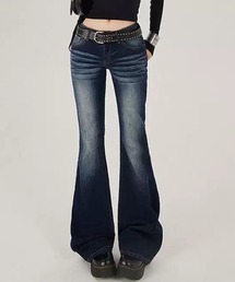 VIBGYOR（ヴィブジョー）の「【EIZZ/アイズ】Y2K ローライズ フレアデニムパンツ（デニムパンツ）」