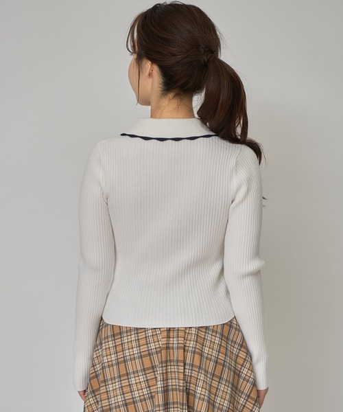 REDYAZEL(レディアゼル)の「スカラカラーポロニットプルオーバー(ニット/セーター・レディース・ブラック/オフホワイト/グレー/ボルドー・FREE)」の18枚目の写真