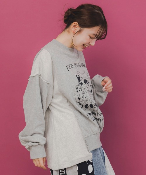 ScoLar（スカラー）の「153742：毎日がわんダフル柄アシメプルオーバー（Tシャツ/カットソー・レディース・ブラック/杢グレー/オートミール・M）」の6枚目の写真