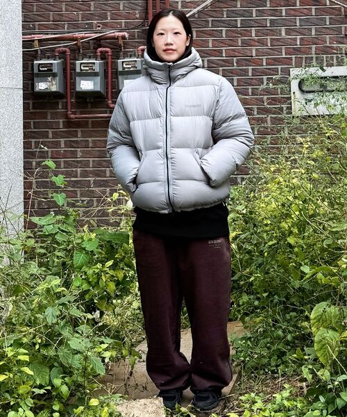 QT8 GARMENTS(キューティーエイトガーメント)の「RG Duck Down Heavyweight Hoodie Jacket (Greyed Skyblue)(ダウンジャケット/コート・レディース・その他・LARGE/X-LARGE/MEDIUM)」の3枚目の写真