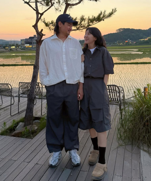 COSTUME O’CLOCK（コスチュームオクロック）の「リネンオーバーサイズロングスリーブシャツ5カラーCOOSSH192（シャツ/ブラウス・レディース・ライトブルー/ネイビー/グレー/アイボリー/ライトベージュ・FREE）」の17枚目の写真