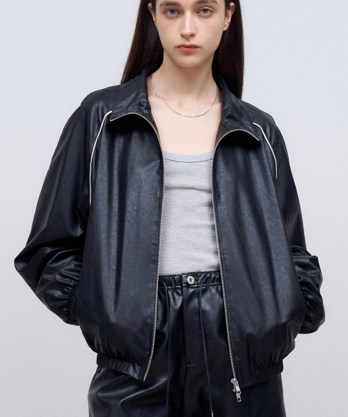 DOFFSEPT(ドフセプト)の「FAUX Leather Windbreaker in Black(ライダースジャケット・レディース・その他・FREE)」の1枚目の写真