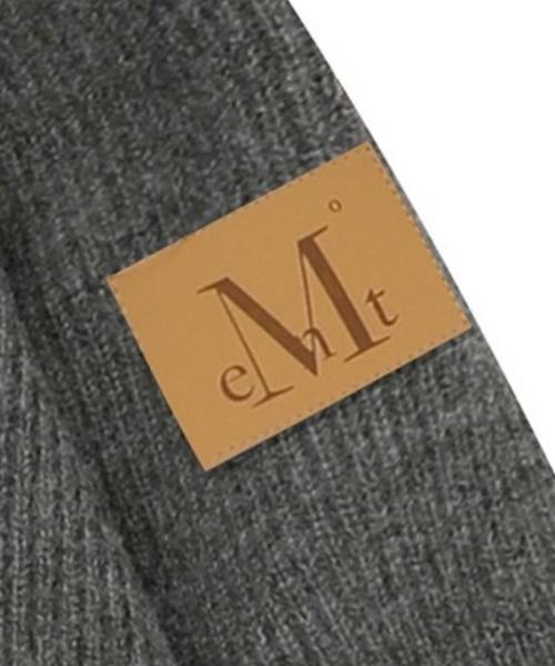 MUCENT（ムセント）の「ミオンハイネックツーウェイジップアップカーディガン 男女共用 (3カラー)（カーディガン/ボレロ・レディース・ブラック/グレー/アイボリー・FREE）」の5枚目の写真