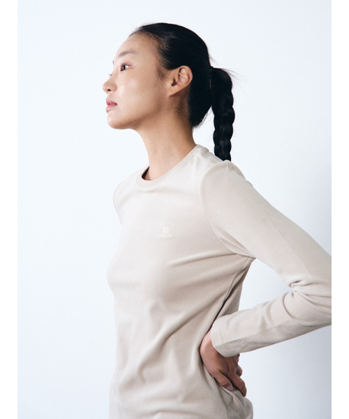 HUMTTO(ハムト)の「女性 テンセル 起毛 Tシャツ フラッフィ(Tシャツ/カットソー・レディース・ブラック/ラベンダー/オートミール・SMALL/MEDIUM/LARGE/X-LARGE)」の6枚目の写真