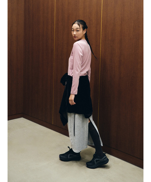 HUMTTO(ハムト)の「女性 テンセル 起毛 Tシャツ フラッフィ(Tシャツ/カットソー・レディース・ブラック/ラベンダー/オートミール・SMALL/MEDIUM/LARGE/X-LARGE)」の11枚目の写真