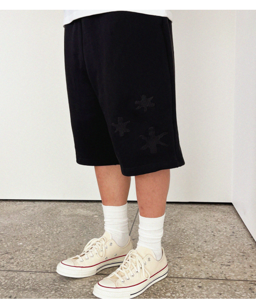 STAR EMBROIDERY HALFPANTS (BLACK)