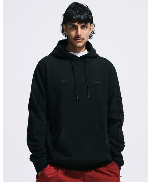 F.C.Real Bristol（エフシーレアルブリストル）の「CUT-OFF LOGO SWEAT HOODIE（パーカー・メンズ・ブラック/ブルー/オフホワイト/レッド・SMALL/MEDIUM/LARGE/X-LARGE/XX-LARGE）」の5枚目の写真