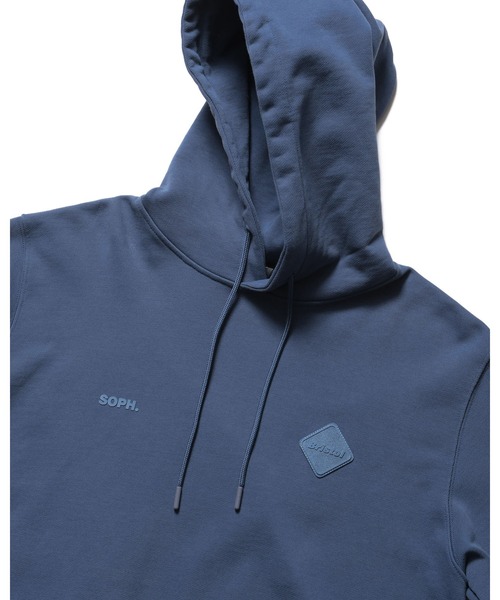 F.C.Real Bristol（エフシーレアルブリストル）の「CUT-OFF LOGO SWEAT HOODIE（パーカー・メンズ・ブラック/ブルー/オフホワイト/レッド・SMALL/MEDIUM/LARGE/X-LARGE/XX-LARGE）」の12枚目の写真