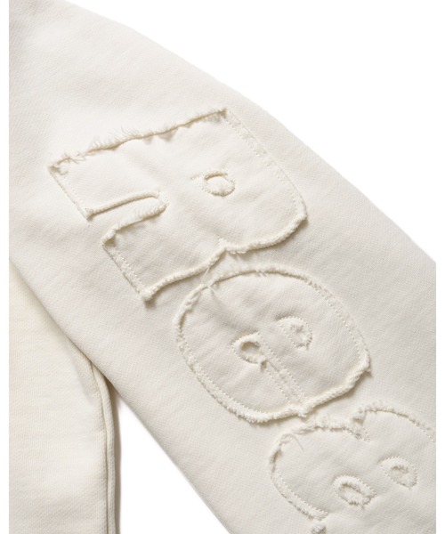 F.C.Real Bristol（エフシーレアルブリストル）の「CUT-OFF LOGO SWEAT HOODIE（パーカー・メンズ・ブラック/ブルー/オフホワイト/レッド・SMALL/MEDIUM/LARGE/X-LARGE/XX-LARGE）」の17枚目の写真